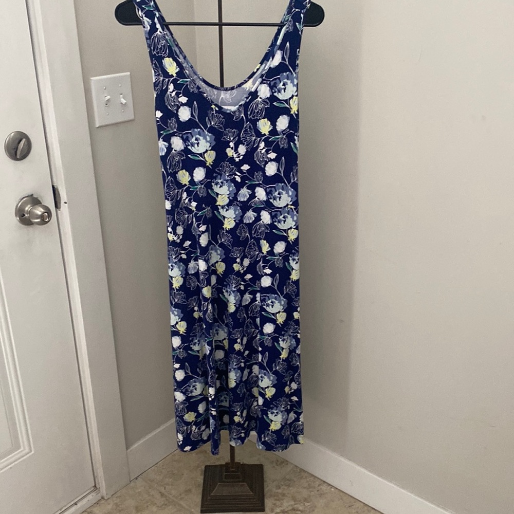 Apt. 9 Midi Summer Floral Dress. Size Medium.